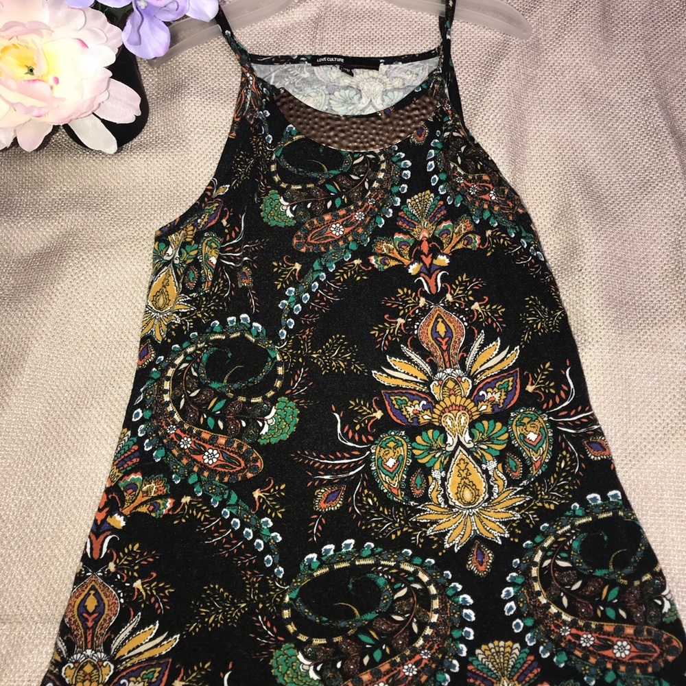 LOVE CULTURE DESIGN TANK TOP